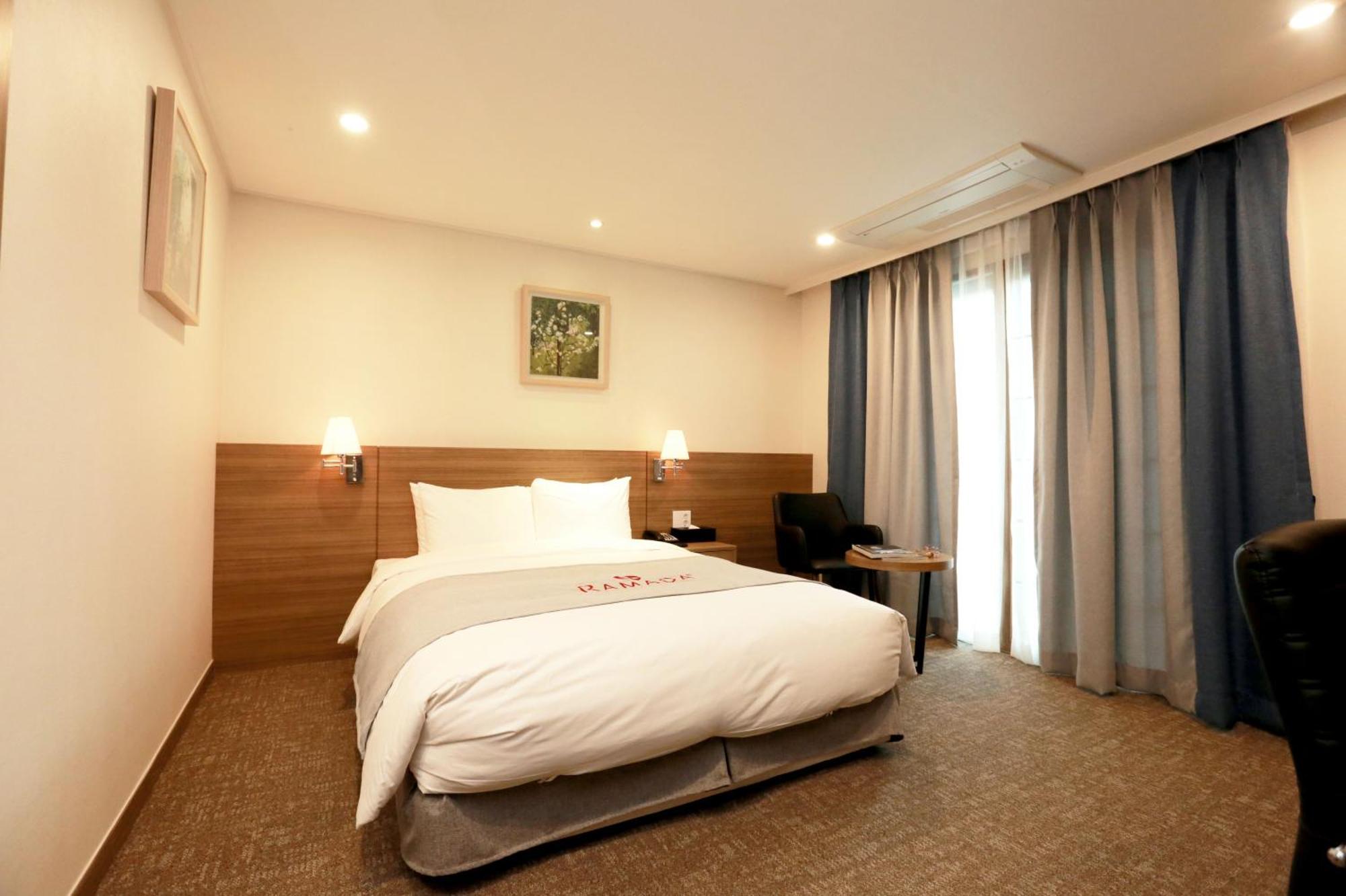 Ramada Taebaek Hotel Exterior photo